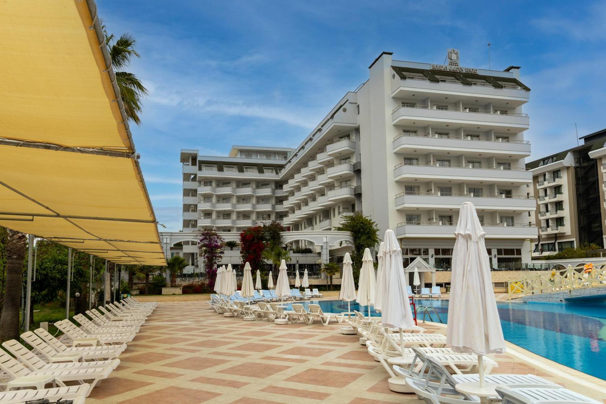 Holiday Garden Resort Okurcalar Exterior foto